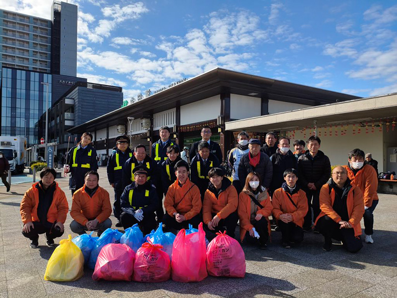 駅からハイキング